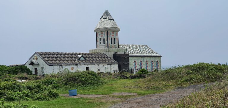 Ein verlassenes Hexenhaus
